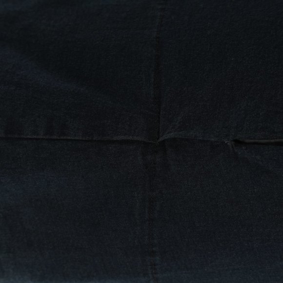 New Class in Denim - Picture 4 of 4